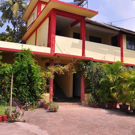 Castelinho'S Home Away From Home อันจูนา ภายนอก รูปภาพ