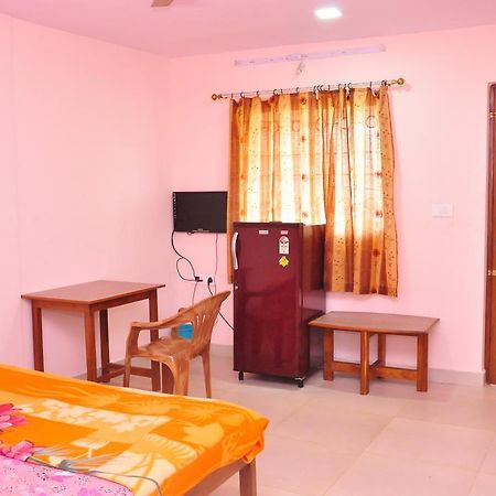 Castelinho'S Home Away From Home อันจูนา ภายนอก รูปภาพ
