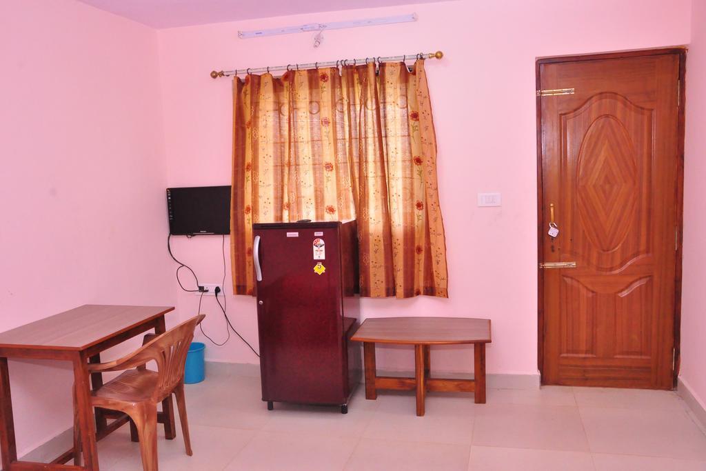 Castelinho'S Home Away From Home อันจูนา ภายนอก รูปภาพ